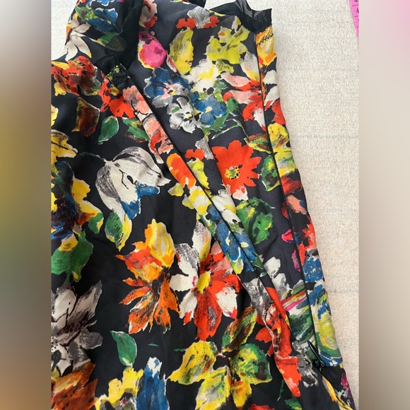 [US6]Mariella Burani Floral Sleeveless Deep V Silk Dress - Picture 7 of 8